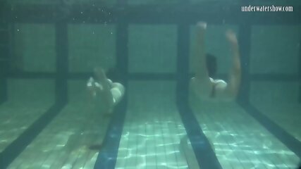 Ivetta and Katka and Barbara hot underwater lesbians