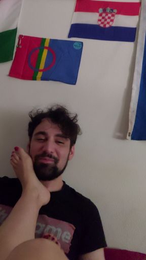 jerking off with my feet in his face