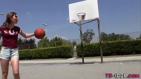Tranny takes a facial