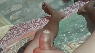 Indisk slampa blir analt knullad