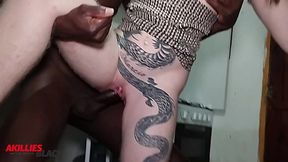 sai do trabalho mais cedo pra jantar mas comi foi a buceta rosadinha da minha mulher