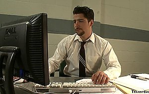 Shemale seduces and anal fucks coworker