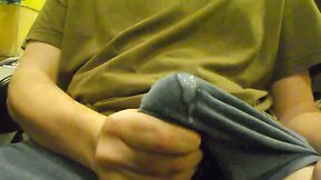 Another JO vid with cum all over my boxers