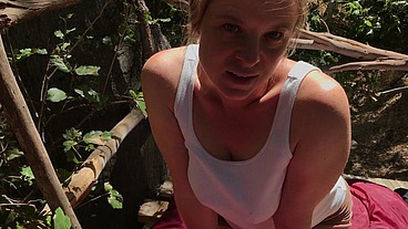 Homeless squatter in the trees puts out for landowner