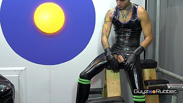 Guyzin2rubber, Rubber Sling Shot