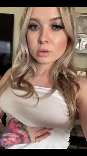 The Hottest Girl Next Door Youve Ever Seen
