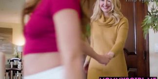 Teen met new big tits stepmother Kendra James in a weird way so hot MILF Reagan Foxx used sexy babe Katie Kush anal