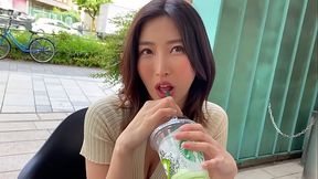 ハメ撮り極上くびれ最強ボディ パイパンおマンコに生挿入 脱いじゃった美意識高めのエロインスタグラマ ポートレート撮影ではエロOKな太っ腹モデル