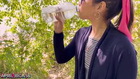 threesome ,two sluts thirsty for yellow piss, drink more than 3 liters in public, argentinian national park!!