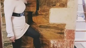 Miss cataleya cbt shoejob on the cockbox with huge cum explosion