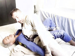 Professor de MMA me fudeu gostoso Trailer