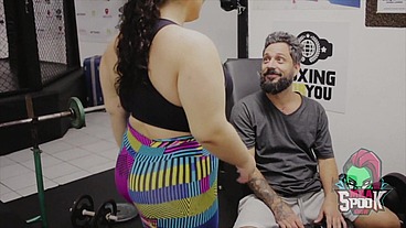 Em vez de puxar o ferro, acabei sentando nele