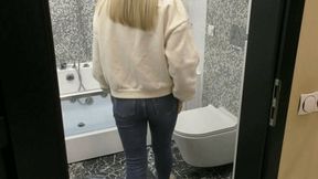 Before going shopping, I really need to go to the toilet WMV FULL HD 1080p