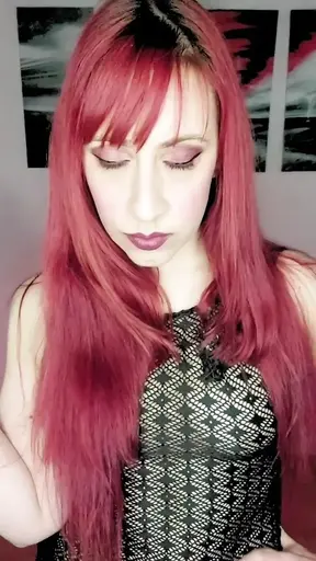 The Hottest MILF Waiting for the Hot and Guilty Delivery!