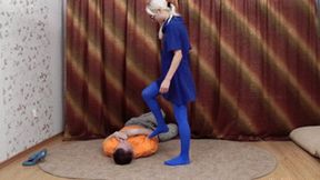 A mischievous blonde girl involves a guy in a foot fetish, vd015x 1080p