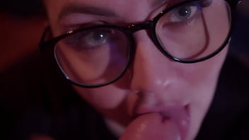 Dissolute wife sucks cock her man&#039_s.