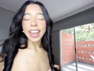 YOUR BUTT IS SO FINE, IT REMINDS ME OF MY PILLOW