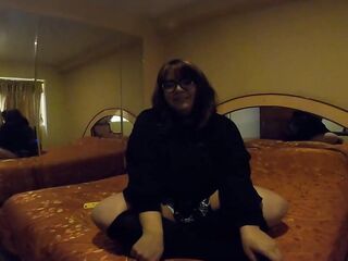 I screw a charming overweight beauty named Mimi.