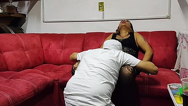 Más rico cuckold le sigo poniendo los cuernos a mi esposo