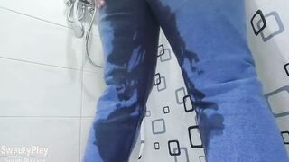 Pee desperation wetting jeans