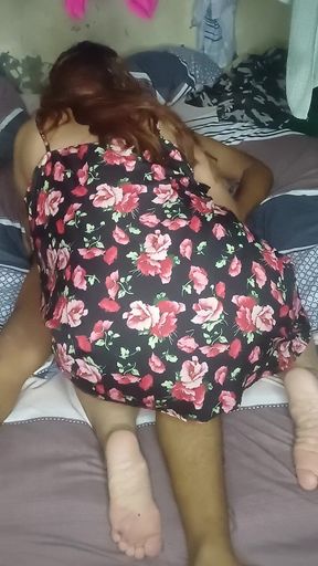 Mother-in-law, What Are You Doing? My Wife Will Come Anytime