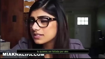 mia khalifa sub espa&ntilde_ol links en la descripcion o en el primero comentario