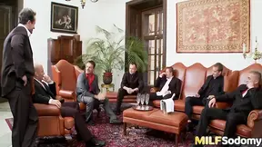 2 Sexy Mature Women Enjoy DP