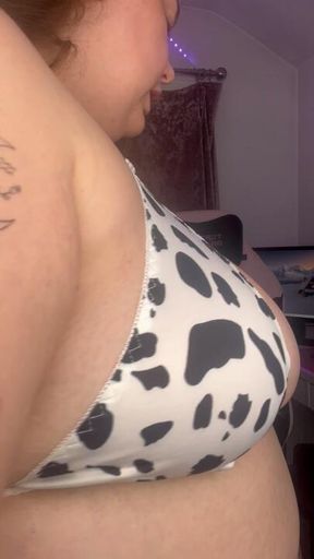 BBW COW RIDES A BIG COCK
