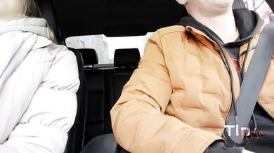 Cougar in car gets raw doggy on the street can't stop