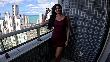A pernambucana Docinho Caah em anal intenso e creampie na sua primeira vez