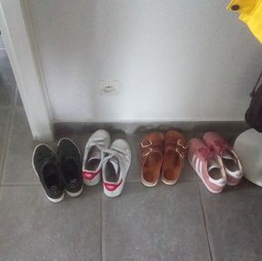 Girlfriend's old Stan Smith