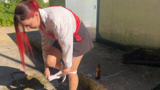 Creampie – Clip BDSM POV cu o soră vitregă rusă supusă, adolescentă, care își ia pula din anus în gură