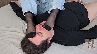 Nylon Foot Smelling & Foot Worship Handjob - Dame Olga 4K (708)