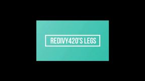 Calves in heels during a live show from 2020