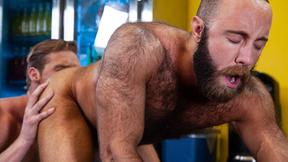 ”Unshaved Gay Bloke Taking It In the Booty like a champ”