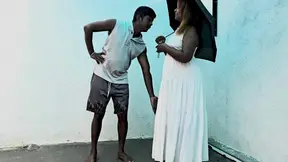 Horny Indian housewife gets her tight Sri Lankan pussy stuffed by a hard
