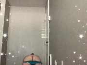 TikTok glittery strip