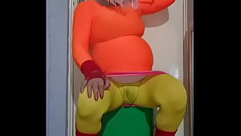 if you want to stop me doing this then feed me yours on cam for the world to see with three voting down wankers