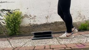 Sneaker-Girl Lilly - Notebook Crush