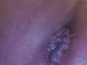 Sborra che cola fuori dal mio culetto culetto