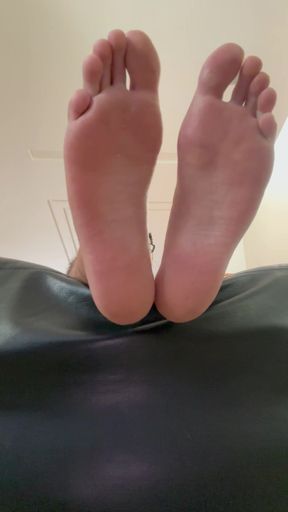 Gamer Feet