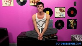 Twink has an amazing jerk off session showing his thick meat with delight