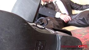 Eddy & Luke - Behind Closed Doors 01