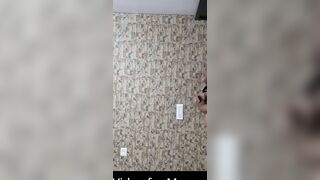 INDIAN CUTIE EXPOSES HER JUICY BOOBS ON LIVE VIDEO CALL!