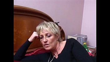 Two Italian mature milfs share nephew's cock