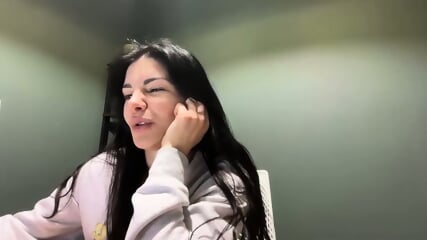 getting head from someone who narrates like a nature documentary