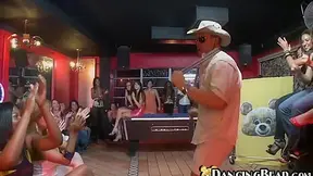Dancing bear & horny Chicks