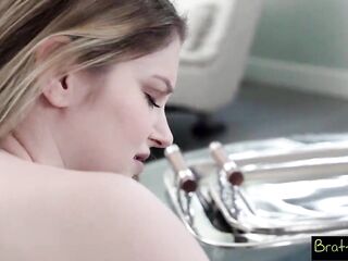 Likewise Warm For Chores That babe Says - Banging Step Sis and Ally S11:E6 [BrattySis Taboo]