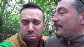 Threesome anal fuck in double penetration pound