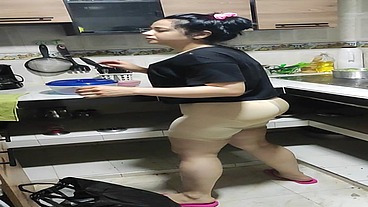 A Good Blowjob Before eating with my girlfriend who had surgery on her ass